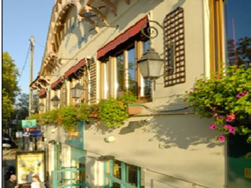 Le Pavillon Joséphine - "Grand Salon Hortense" - photo 2