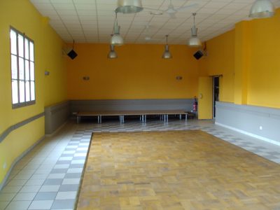 SALLE DES FETES DE CHAISE-DIEU-DU-THEIL