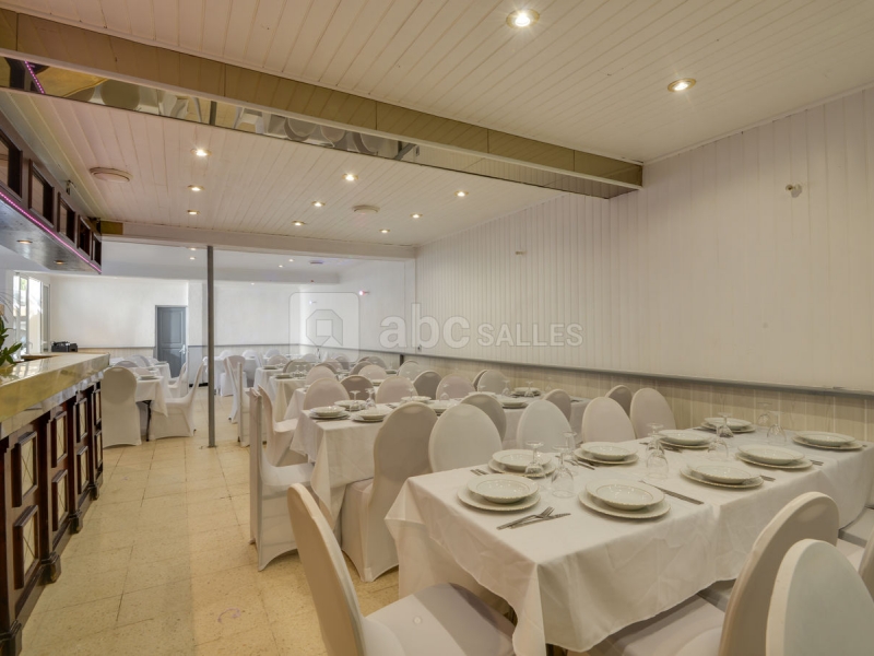 photo AUBERGE DU PORT SALLE CHAMPÊTRE TERRASSE & JARDIN