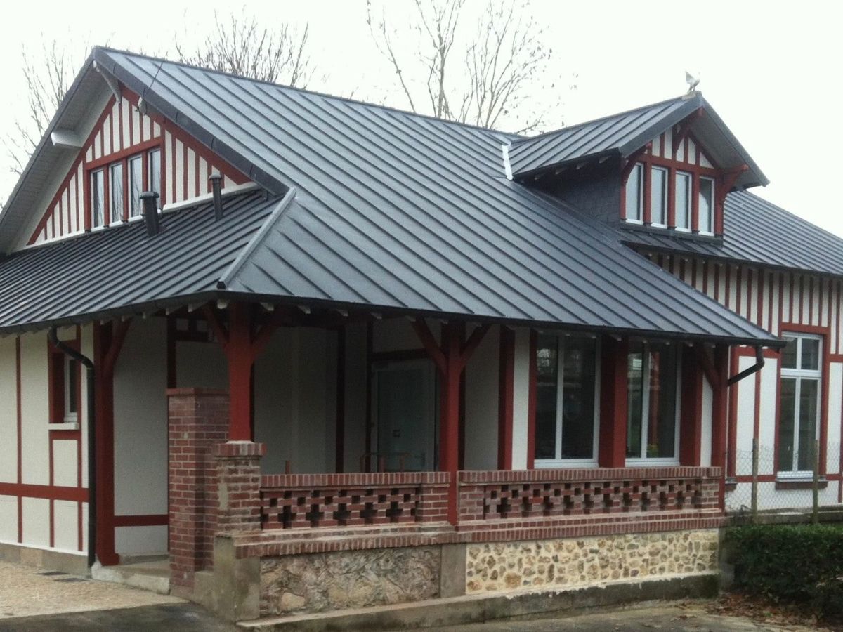 Salle Jean Joussellin - Salle des fêtes à Houlgate – proche mer