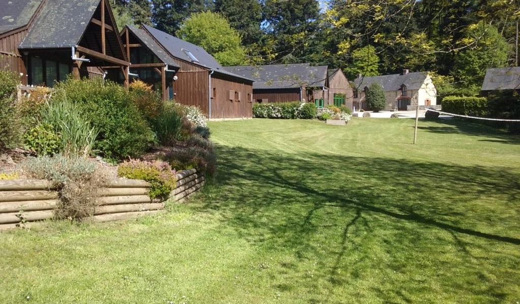 photo Salle du Bois du Tay 90 m²