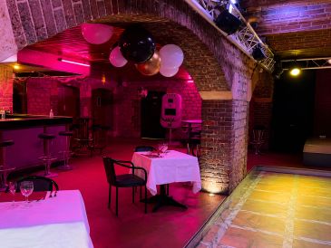 Discotheque - photo 5