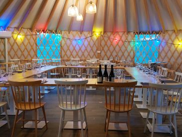 Yourte de 100m2 et terrasse de 300m² - photo 5