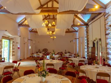 Grande salle de 200m2 - photo 2