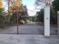 SALLE DES GARRIGUES ROGNES