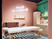 Beauty Room